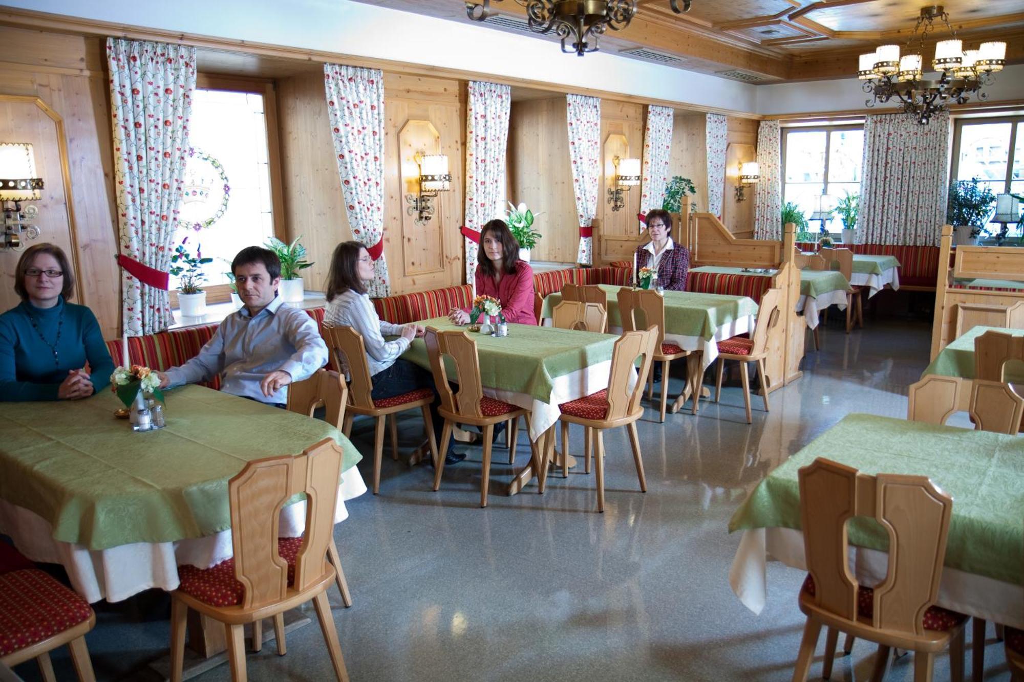 Hotel Zur Krone Beilngries Zewnętrze zdjęcie