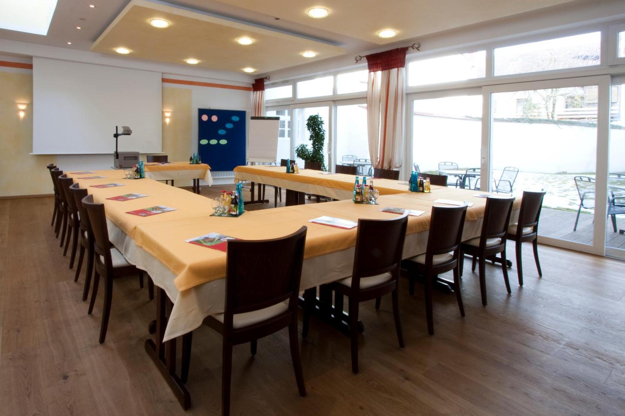 Hotel Zur Krone Beilngries Zewnętrze zdjęcie